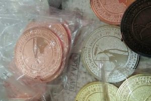 Medali Kejuaraan, Emas, Perak, Perunggu